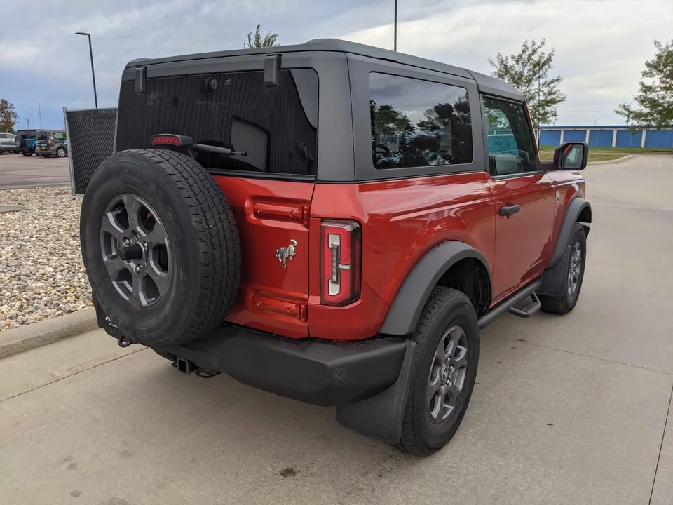 2022 Ford Bronco 6th Gen - Image 2 of 20