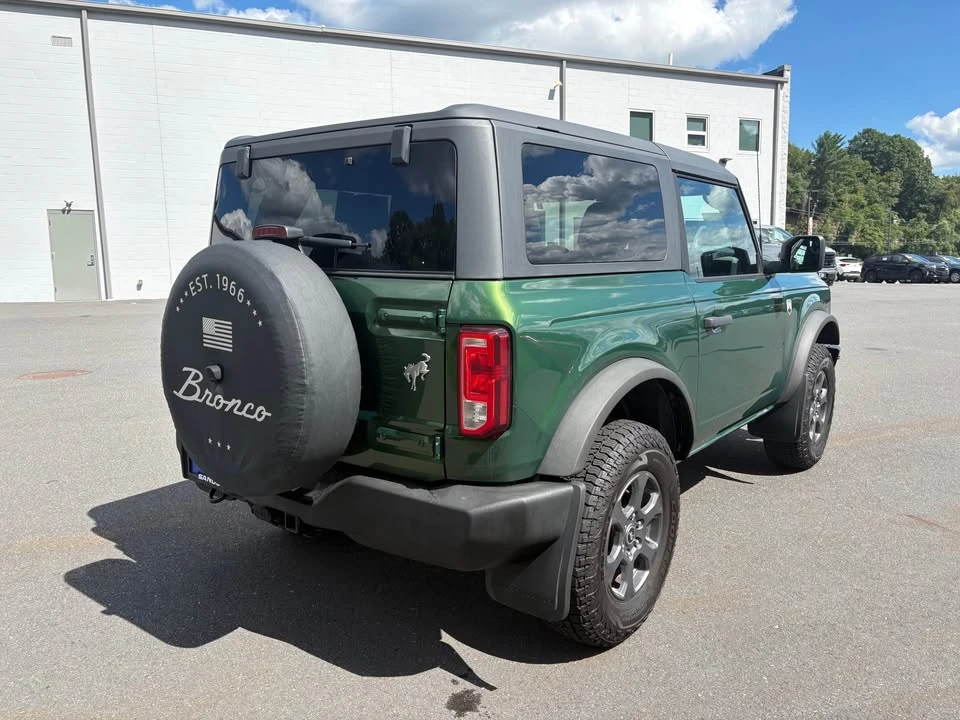 2022 Ford Bronco 6th Gen - Image 3 of 12