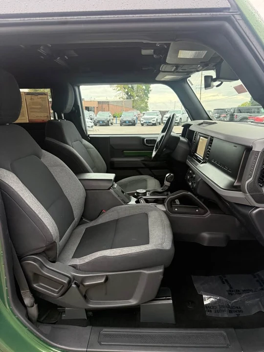 2022 Ford Bronco 6th Gen - Image 8 of 11