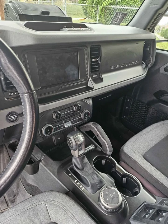 2022 Ford Bronco 6th Gen - Image 9 of 18