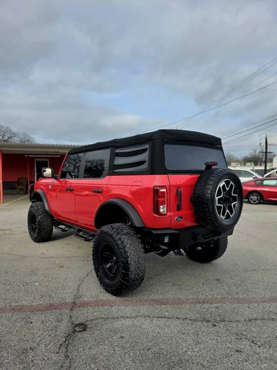 2022 Ford Bronco Sport - Image 4 of 11