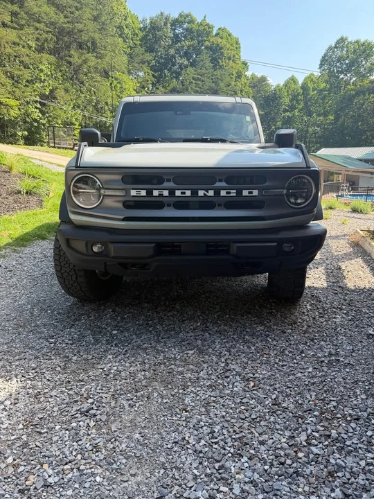 2022 Ford Bronco 6th Gen - Image 2 of 13