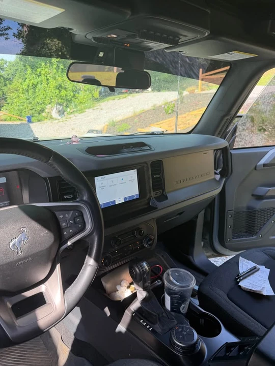 2022 Ford Bronco 6th Gen - Image 6 of 13