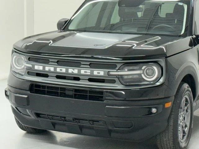 2022 Ford Bronco 6th Gen - Image 10 of 12