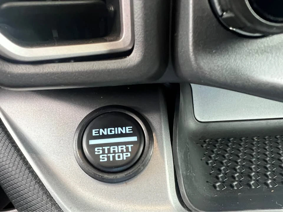 2022 Ford Bronco 6th Gen - Image 18 of 20