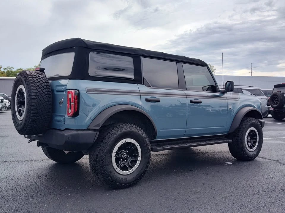 2022 Ford Bronco 6th Gen - Image 6 of 12