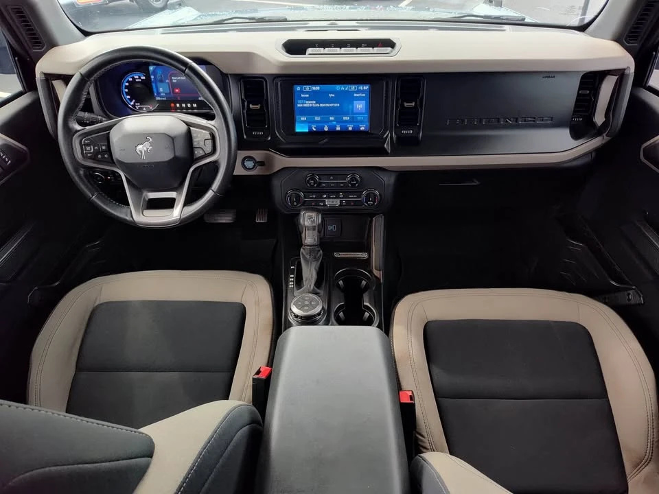 2022 Ford Bronco 6th Gen - Image 10 of 12