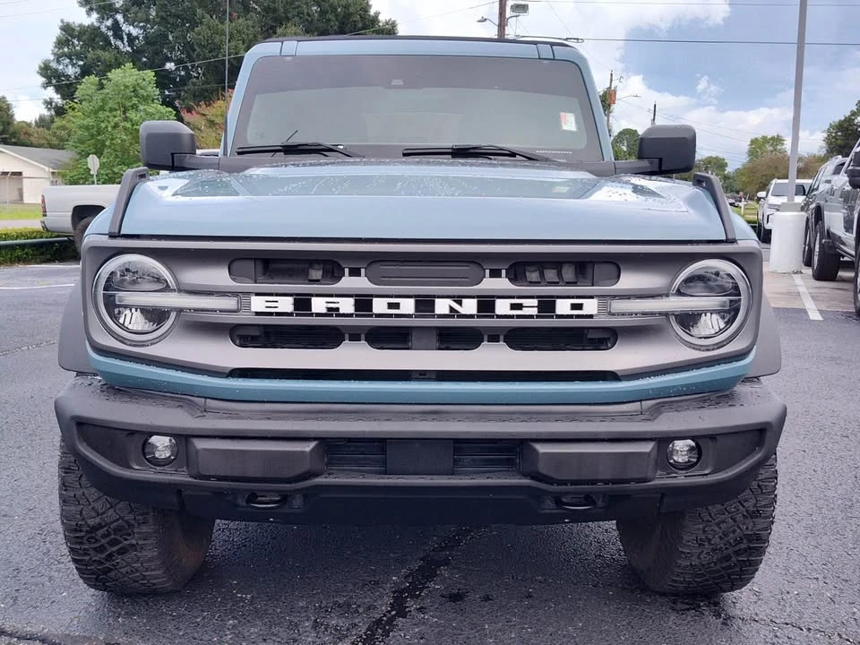 2022 Ford Bronco 6th Gen - Image 2 of 12