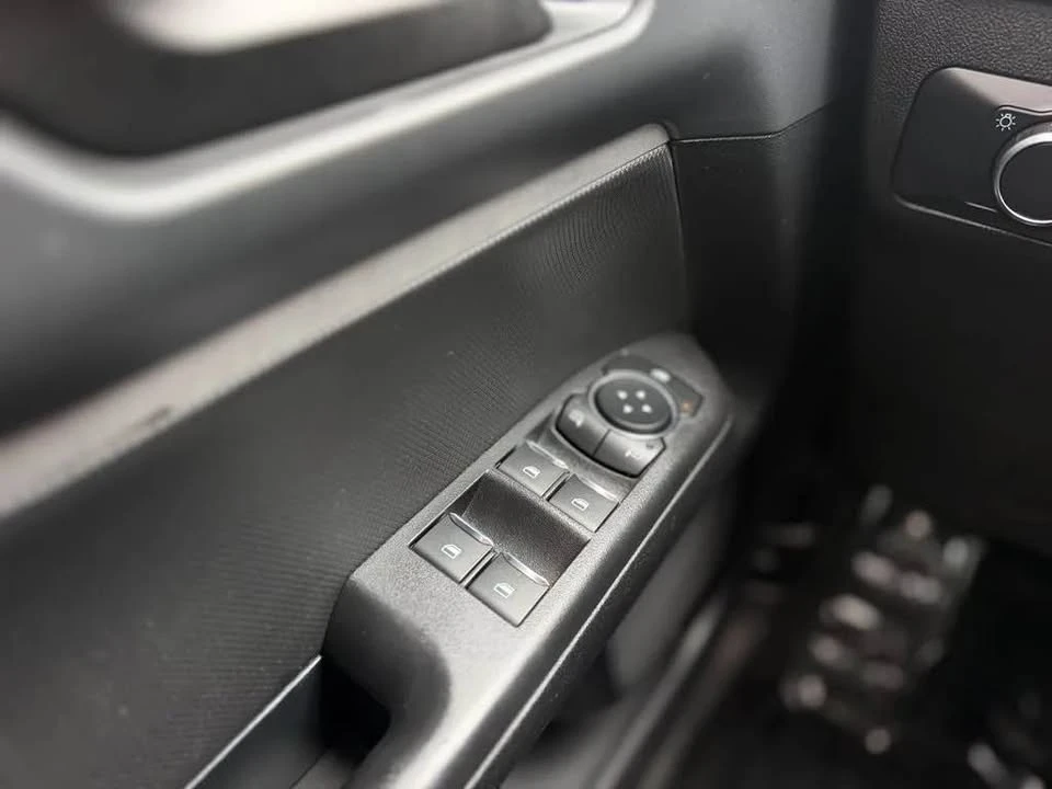 2022 Ford Bronco 6th Gen - Image 8 of 19