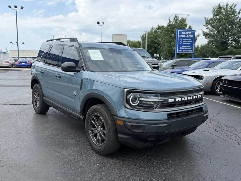 2022 Ford Bronco 6th Gen - Image 2 of 19