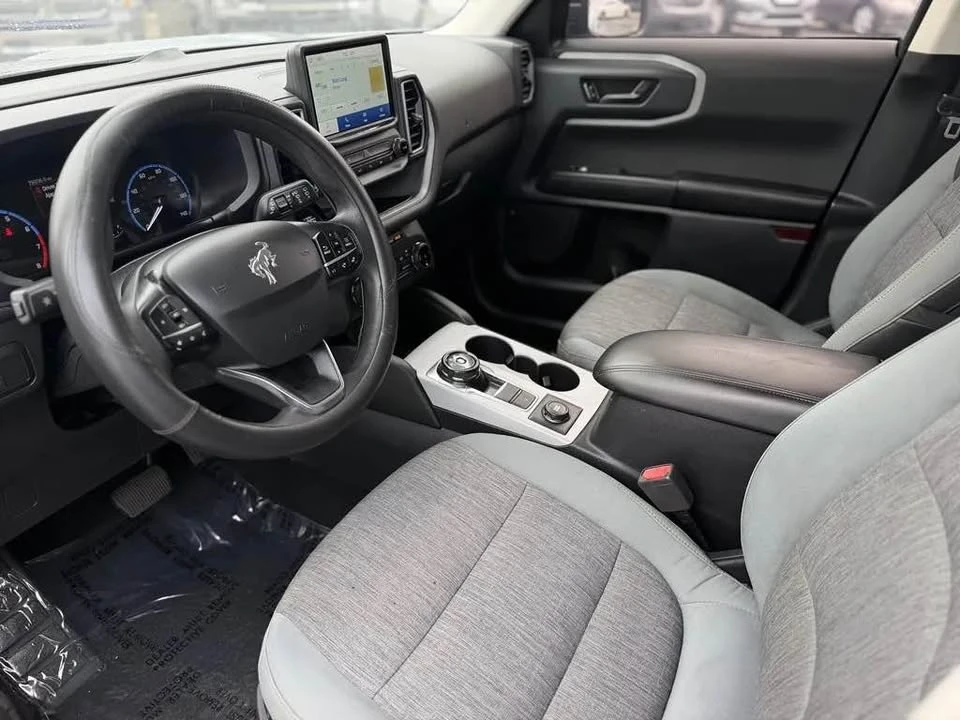 2022 Ford Bronco 6th Gen - Image 9 of 19