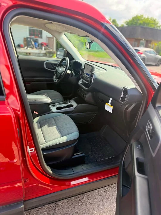 2022 Ford Bronco 6th Gen - Image 10 of 16