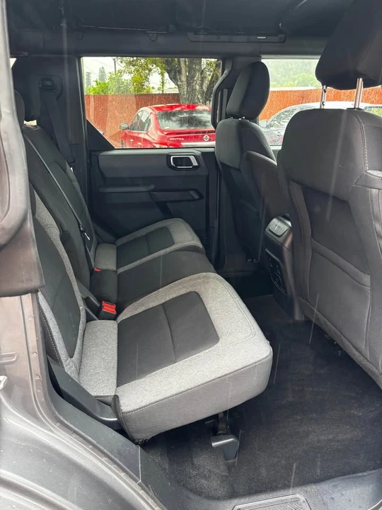 2022 Ford Bronco 6th Gen - Image 6 of 7