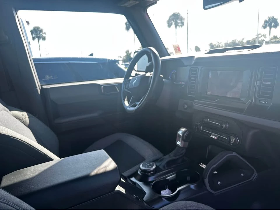 2022 Ford Bronco 6th Gen - Image 6 of 8