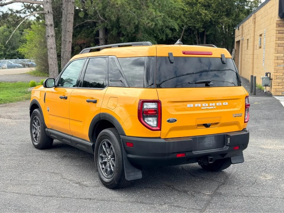 2022 Ford Bronco 6th Gen - Image 5 of 20