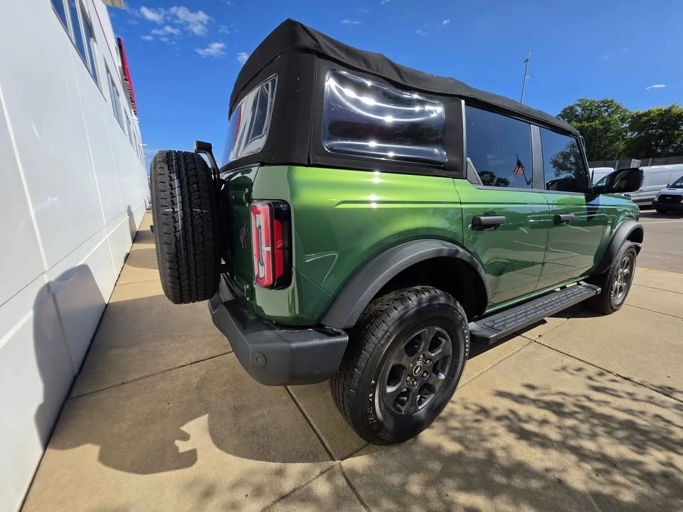 2022 Ford Bronco 6th Gen - Image 3 of 6