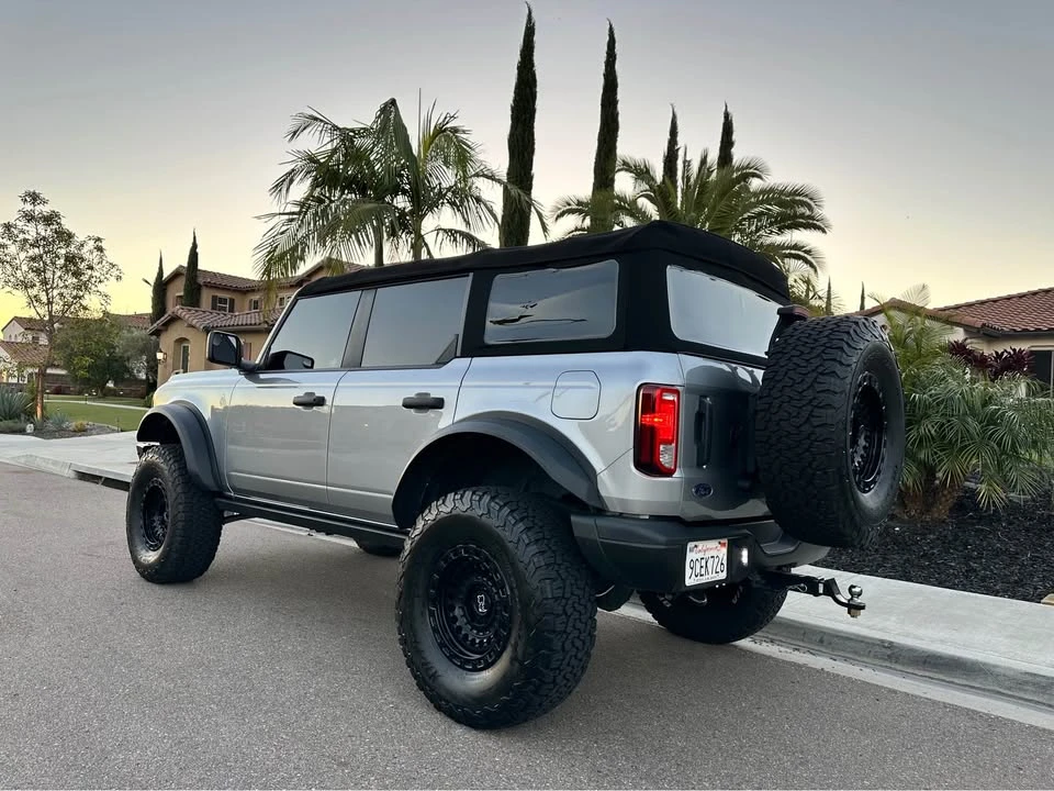 2022 Ford Bronco 6th Gen - Image 3 of 14