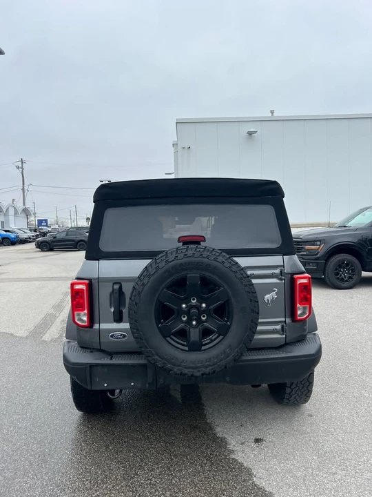2022 Ford Bronco 6th Gen - Image 6 of 16