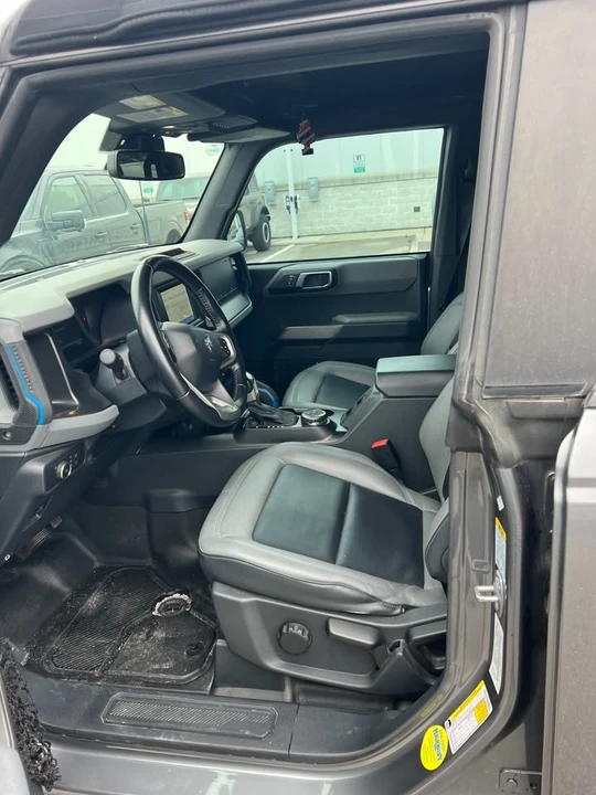 2022 Ford Bronco 6th Gen - Image 9 of 16