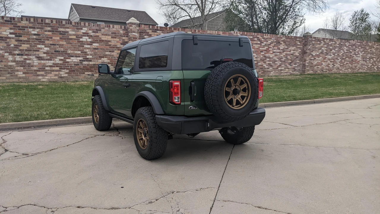 2022 Ford Bronco 6th Gen - Image 21 of 31