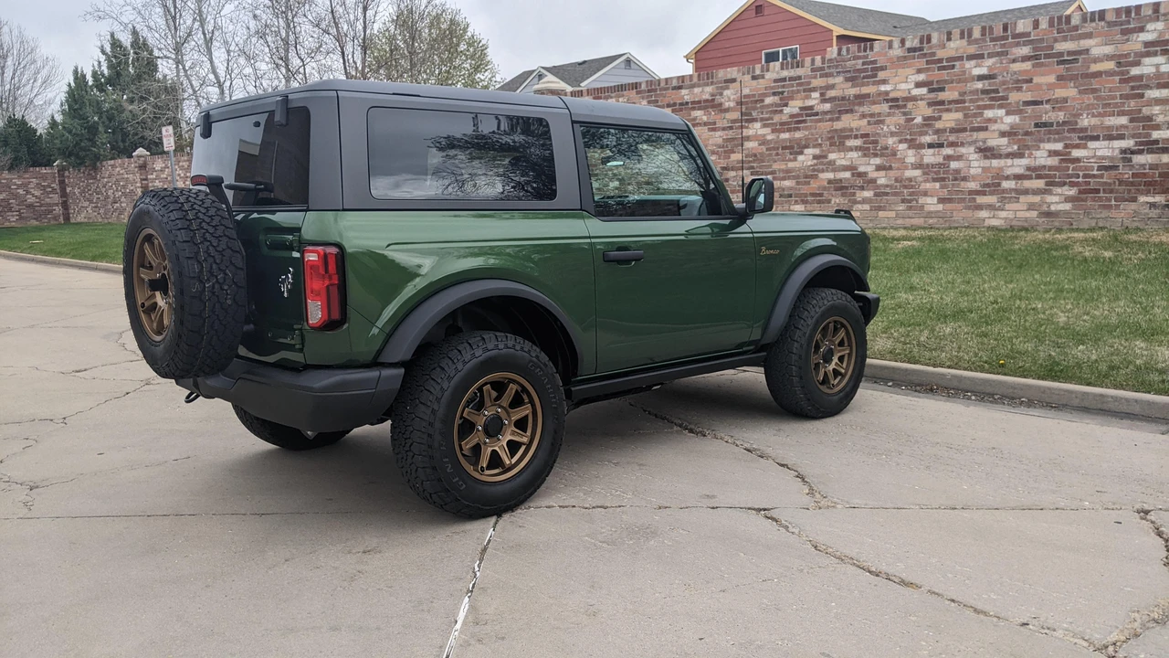 2022 Ford Bronco 6th Gen - Image 29 of 31