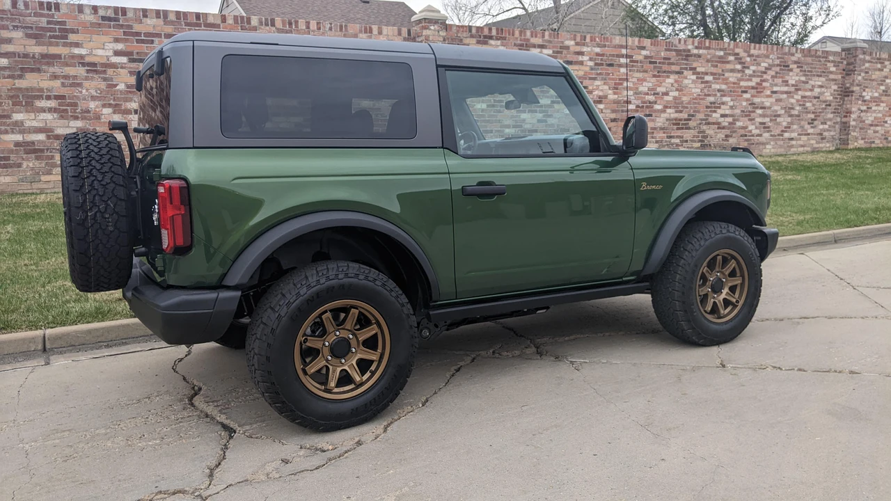 2022 Ford Bronco 6th Gen - Image 30 of 31
