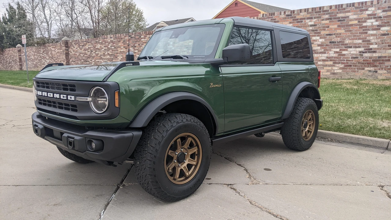 2022 Ford Bronco 6th Gen - Image 12 of 31