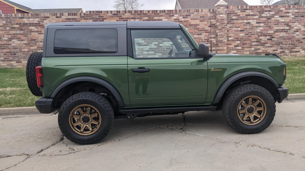 2022 Ford Bronco 6th Gen - Image 31 of 31