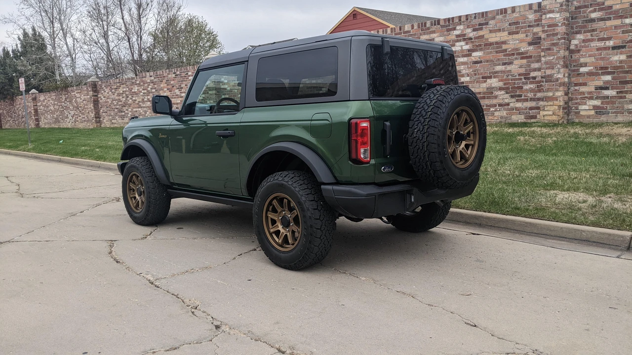 2022 Ford Bronco 6th Gen - Image 20 of 31