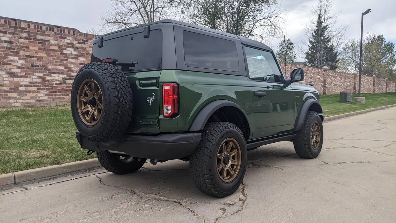 2022 Ford Bronco 6th Gen - Image 27 of 31