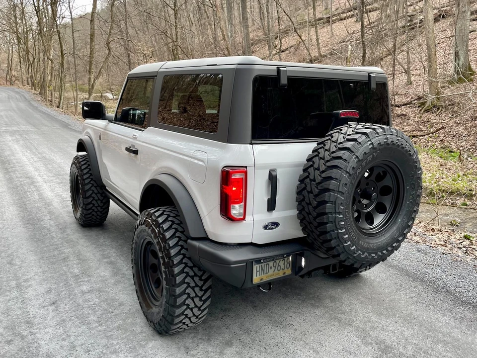 2022 Ford Bronco 6th Gen - Image 11 of 15