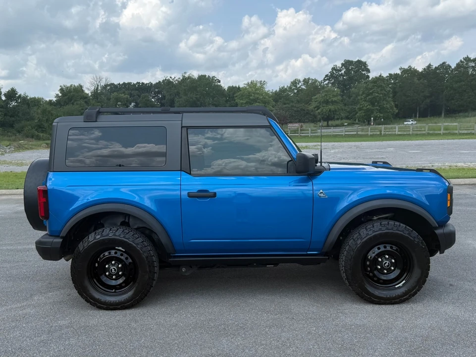2022 Ford Bronco 6th Gen - Image 8 of 31