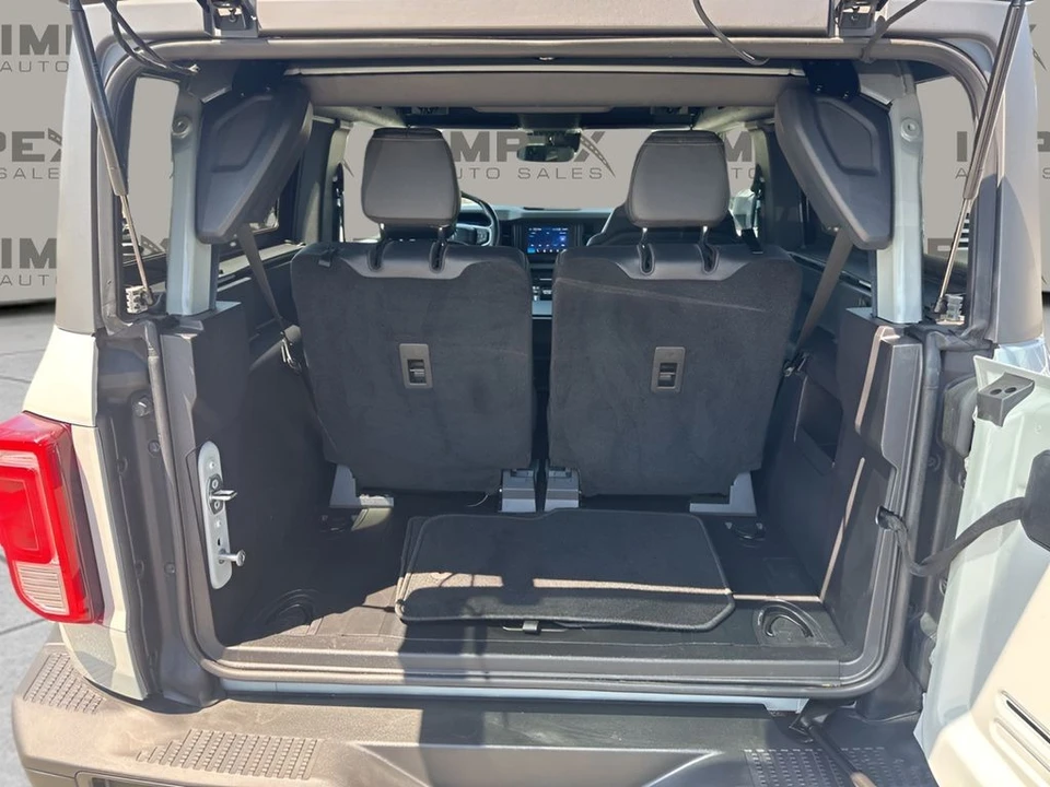 2022 Ford Bronco 6th Gen - Image 19 of 25
