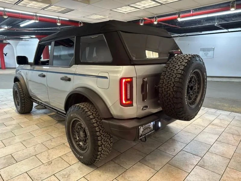 2022 Ford Bronco 6th Gen - Image 4 of 12