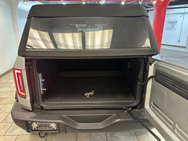 2022 Ford Bronco 6th Gen - Image 5 of 12