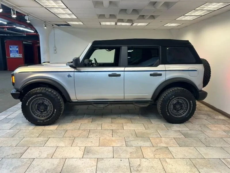 2022 Ford Bronco 6th Gen - Image 3 of 12
