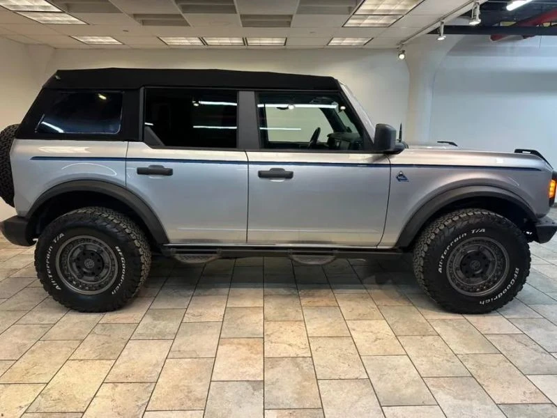 2022 Ford Bronco 6th Gen - Image 7 of 12