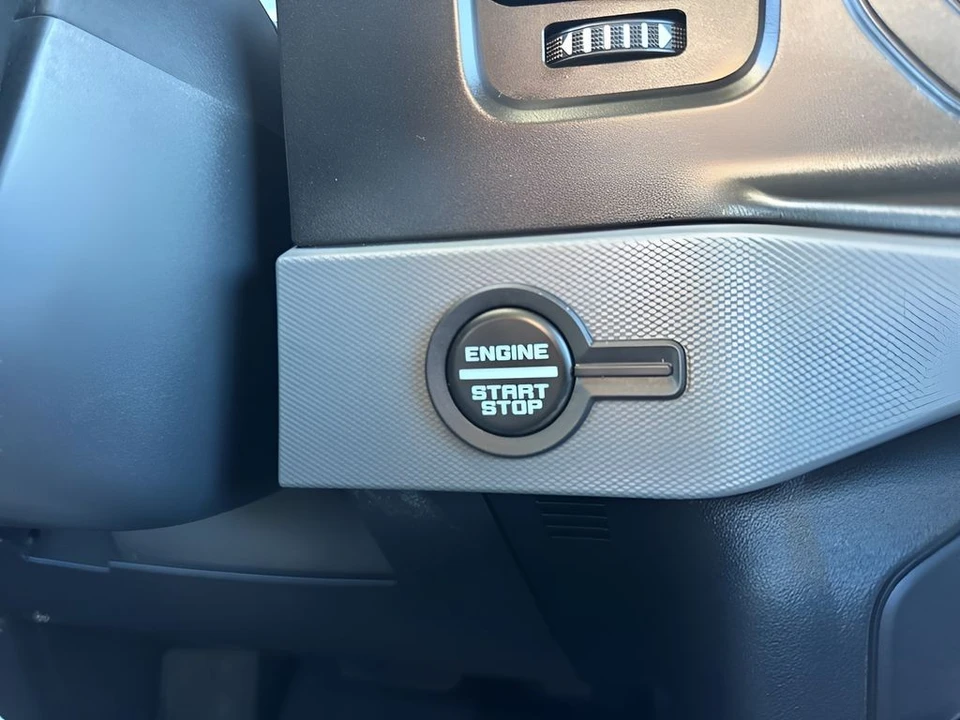 2022 Ford Bronco 6th Gen - Image 18 of 21