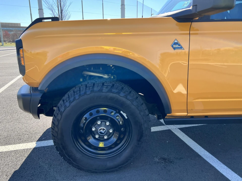 2022 Ford Bronco 6th Gen - Image 25 of 31