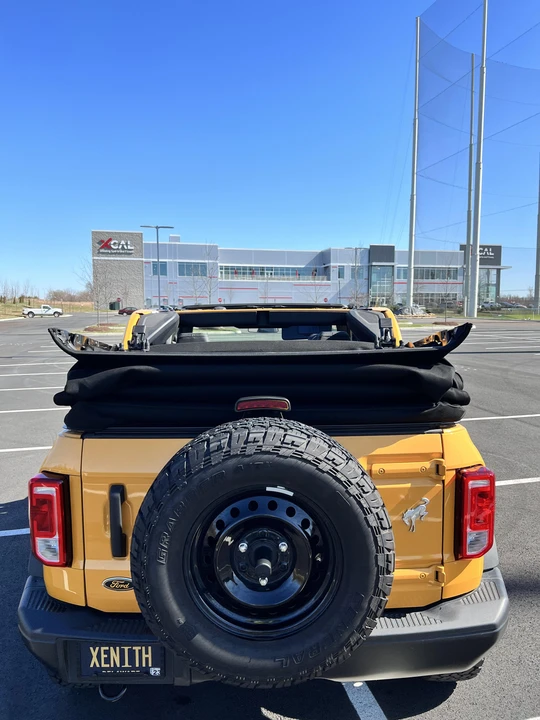 2022 Ford Bronco 6th Gen - Image 17 of 31
