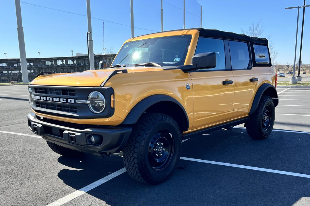 2022 Ford Bronco 6th Gen - Image 6 of 31
