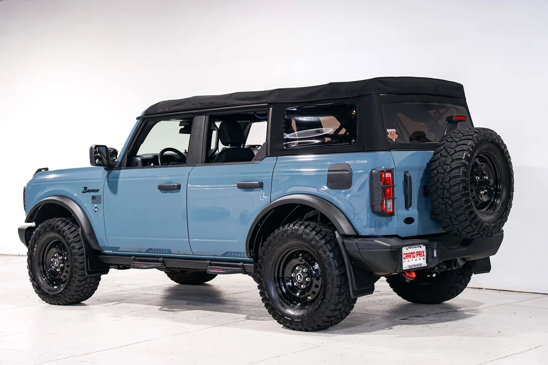 2022 Ford Bronco 6th Gen - Image 8 of 21