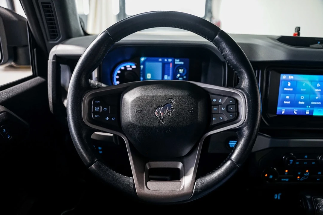 2022 Ford Bronco 6th Gen - Image 10 of 21