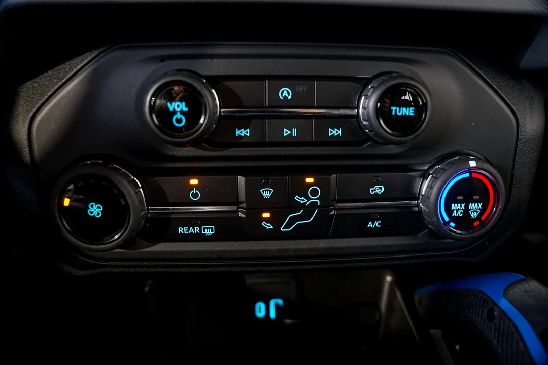 2022 Ford Bronco 6th Gen - Image 14 of 21