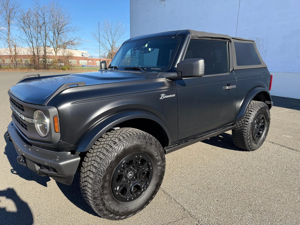 2022 Ford Bronco 6th Gen - Image 10 of 31
