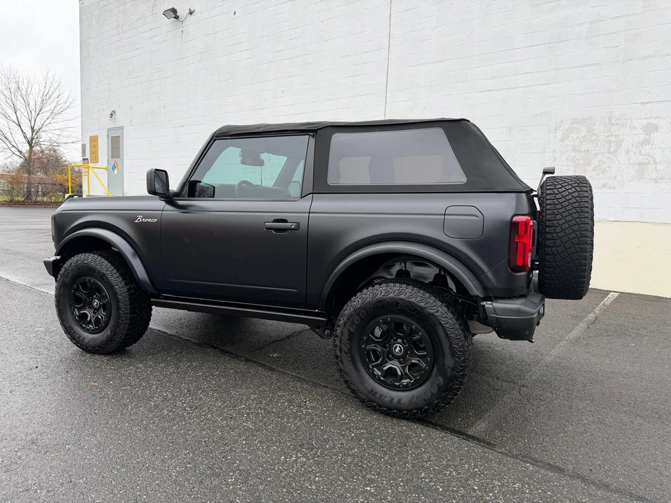 2022 Ford Bronco 6th Gen - Image 14 of 31