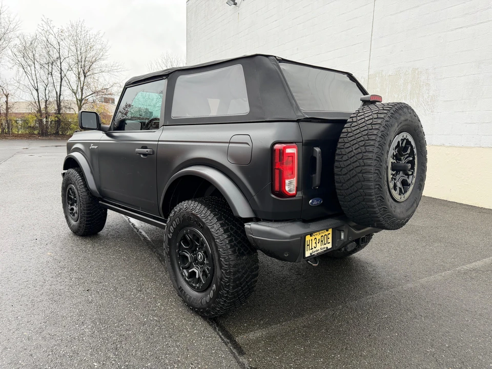 2022 Ford Bronco 6th Gen - Image 15 of 31