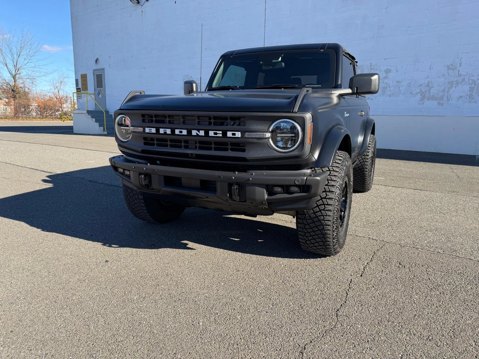 2022 Ford Bronco 6th Gen - Image 6 of 31