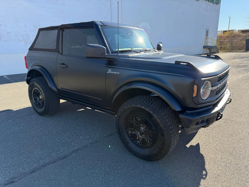 2022 Ford Bronco 6th Gen - Image 19 of 31