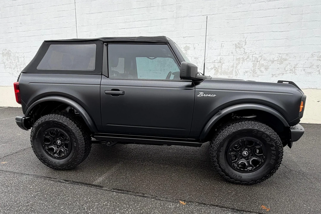2022 Ford Bronco 6th Gen - Image 3 of 31